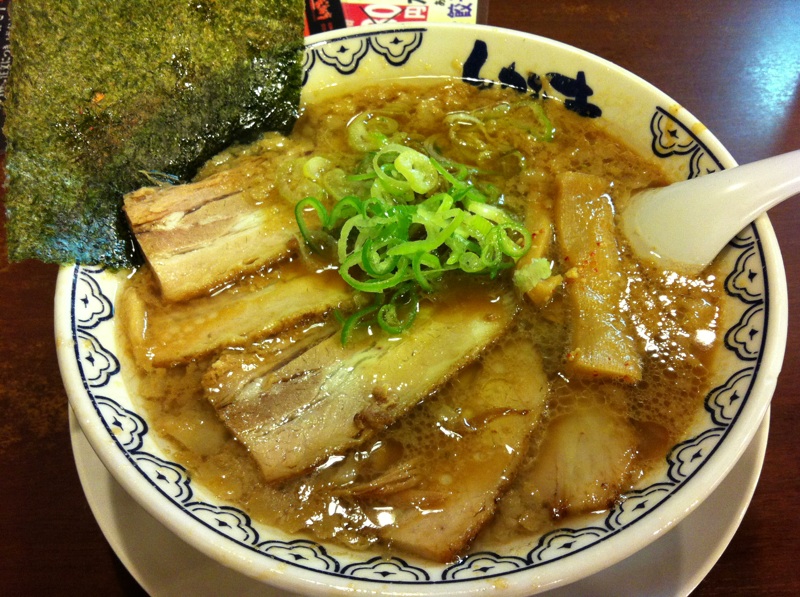 ラーメン イヤァオ 担当 宮内 ニッケコルトンテニスガーデン